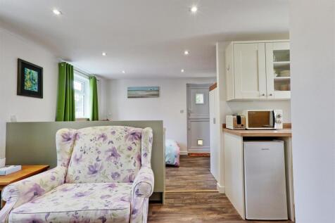 IMG_3399_400_401_easyHDR-interior3.jpg