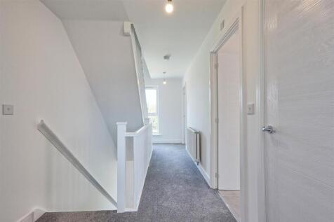 IMG_2974_5_6_easyHDR-interior3.jpg