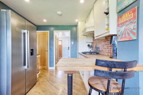 IMG_8316_7_8_easyHDR-interior3.jpg