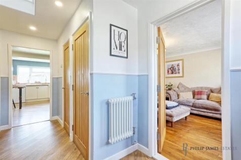 IMG_8256_7_8_easyHDR-interior3.jpg