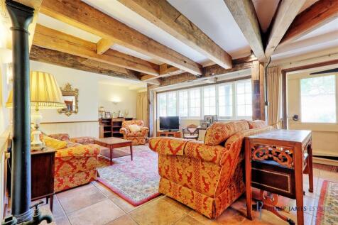 IMG_8201_2_3_easyHDR-interior3.jpg
