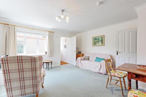 IMG_8368_69_70_easyHDR-interior3.jpg