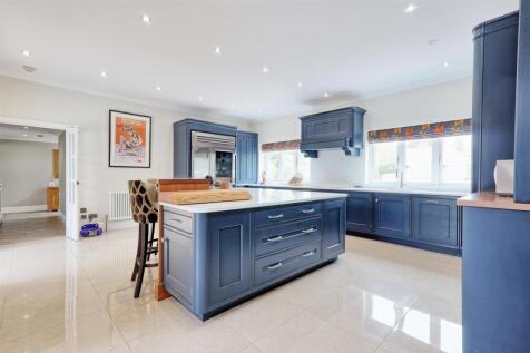 IMG_2099_100_101_easyHDR-interior3.jpg