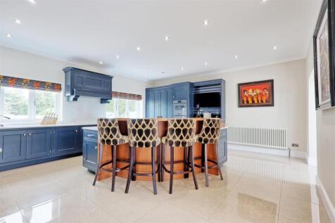 IMG_2102_3_4_easyHDR-interior3.jpg