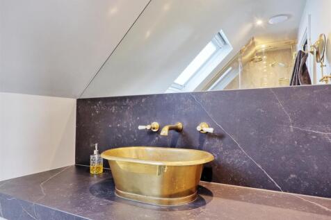 IMG_2162_3_4_easyHDR-interior3.jpg