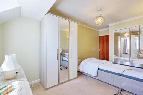 IMG_9475_6_7_easyHDR-interior3.jpg
