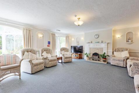 IMG_9456_7_8_easyHDR-interior3.jpg