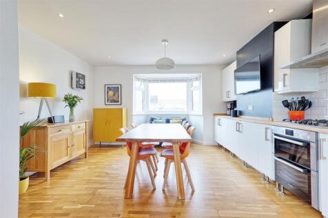 IMG_3090_1_2_easyHDR-interior3.jpg