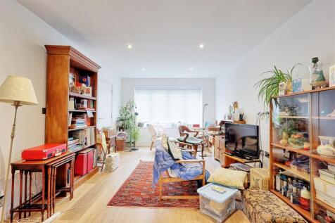 IMG_5379_80_81_easyHDR-interior3.jpg