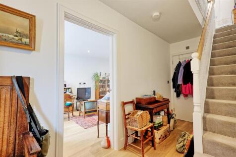IMG_5367_8_9_easyHDR-interior3.jpg