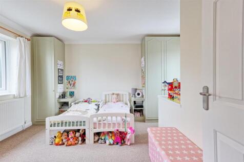 IMG_8733_4_5_easyHDR-interior3.jpg