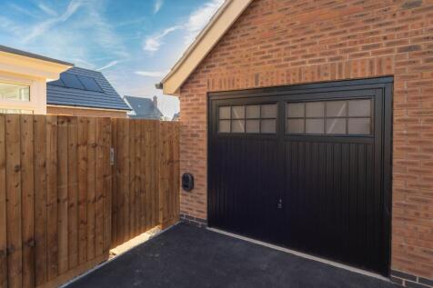 Plot 47 Garage and charging point