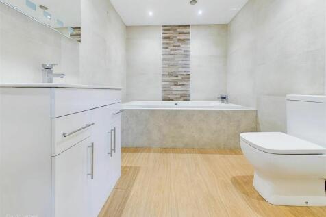 First Floor Bathroom