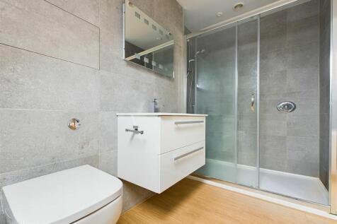 Second Floor Bathroom