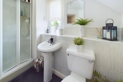 En-Suite to Bedroom One