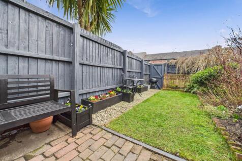 Rear Courtyard Garden