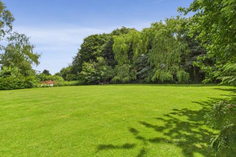 Communal Grounds