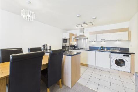 Living/Kitchen