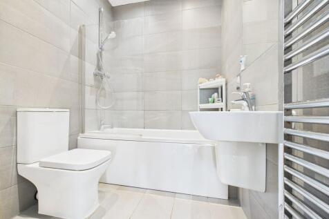 En-Suite to Bedroom One