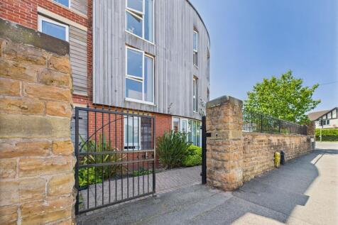 Communal Gated Entrance