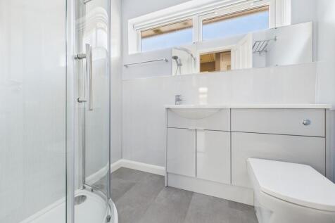 Shower-Room