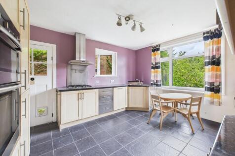 Dining/Kitchen (Virtually Furnished)