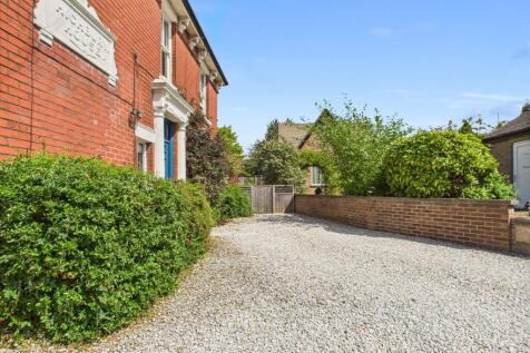 Frontage and Driveway