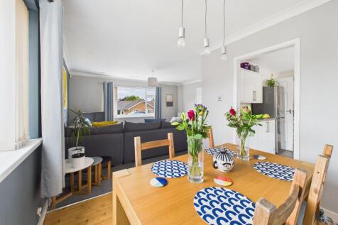 Loung/Dining Room