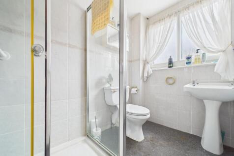 Shower-Room