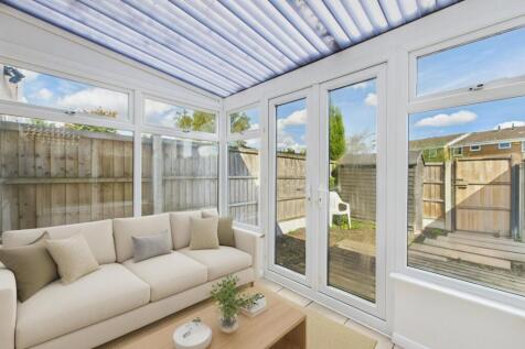 Conservatory (Virtually Furnished)