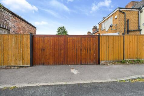 Electric Gates (External View)