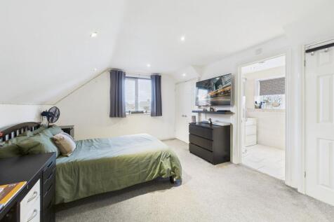 Bedroom Four (First Floor)