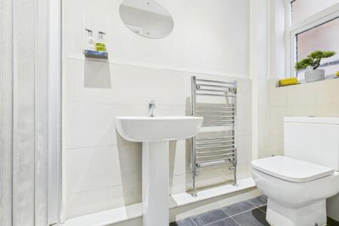 Shower Room (Lower Ground Floor)