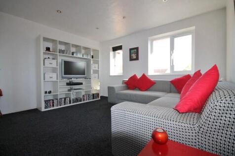 Lounge shot 2