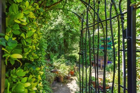 Property Image 25