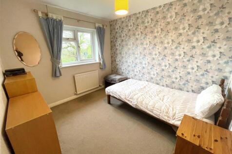 BEDROOM 3.jpg