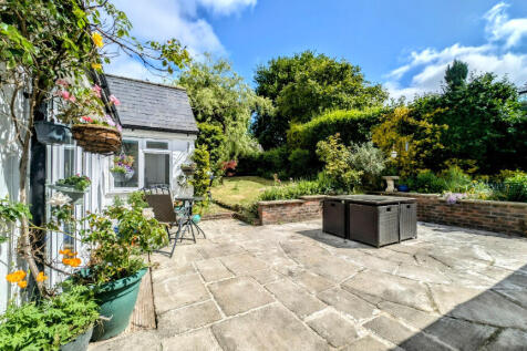 Annexe Garden