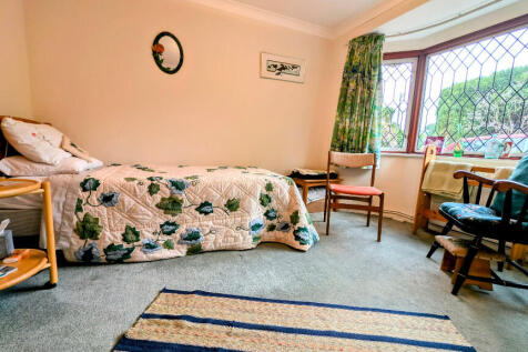 Ground Fl, Bedroom