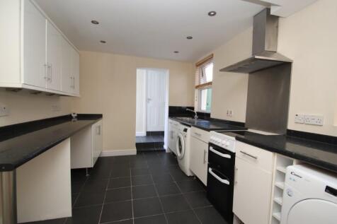 Flat Kitchen