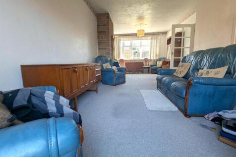Living/ Dining Room