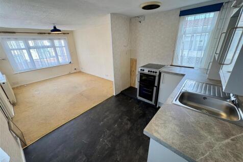 Kitchen / Living Room