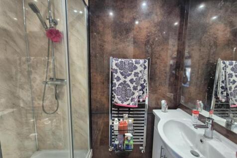 Ensuite Shower Room