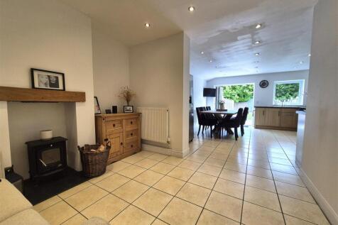 Family Kitchen