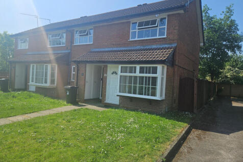 2 Bed First Floor Maisonette
