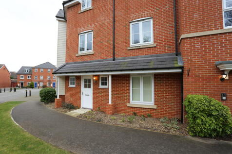 2 bedroom Ground Floor Maisonette