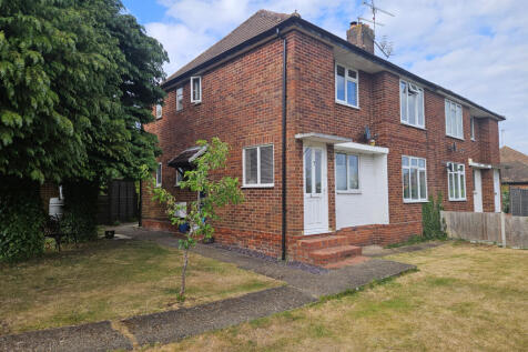 Church Road, Woodley