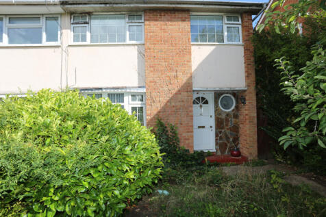 3 Bedroom Semi Detached for Rent