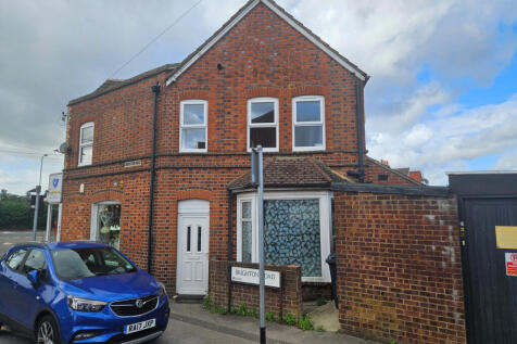 St Peters Road, Earley