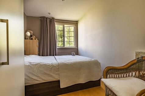 1  Lilac Cottages (16).jpg