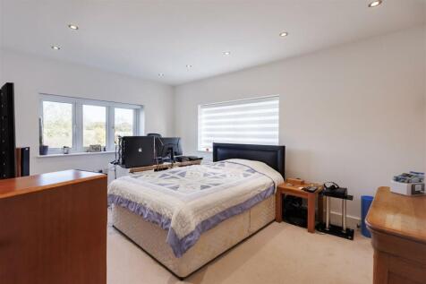 5 Cumley Rd   (29).jpg